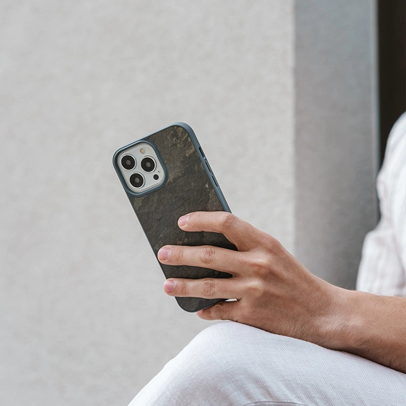 iPhone 13 Pro pierre Housse de portable Gris