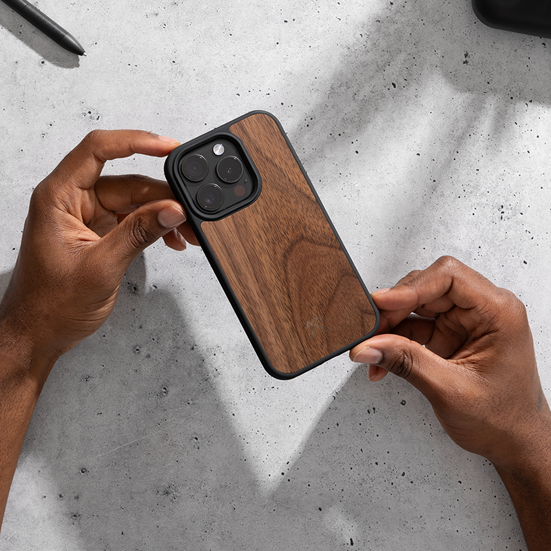 iPhone 17 Pro Max coque noix