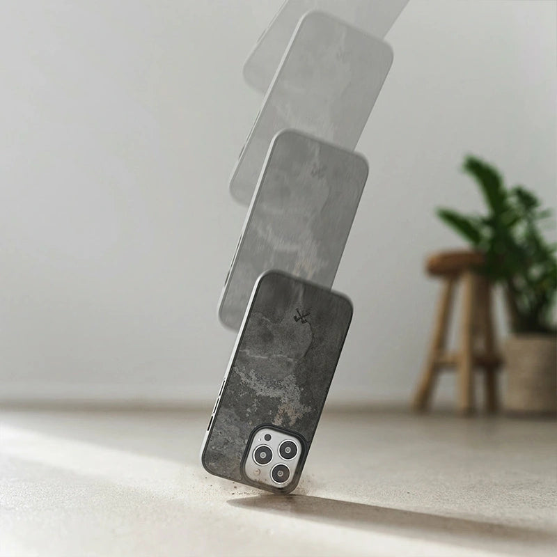 Iphone 15 Pro parre chocs coque MagSafe