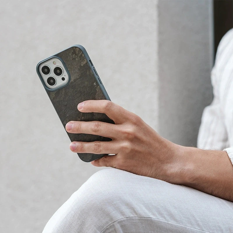 iPhone 13 Pro pierre Housse de portable Gris