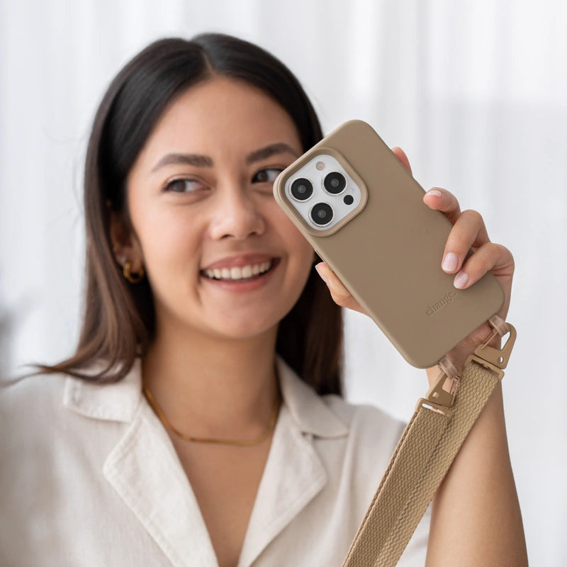 Change Bundle iPhone 15 Plus taupe marron
