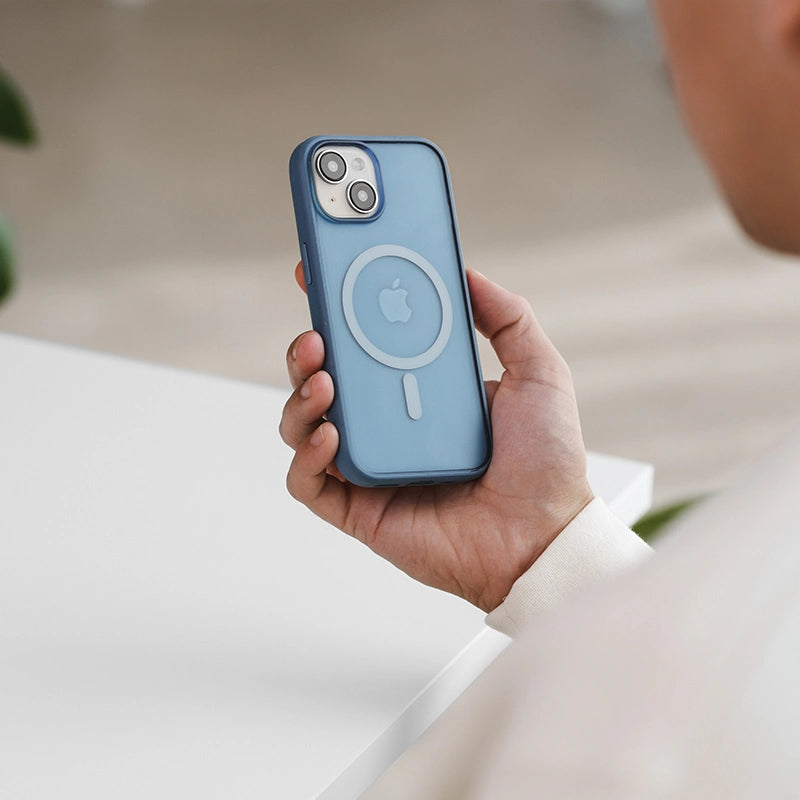 iPhone 15 Clear Case MagSafe bleu/mat