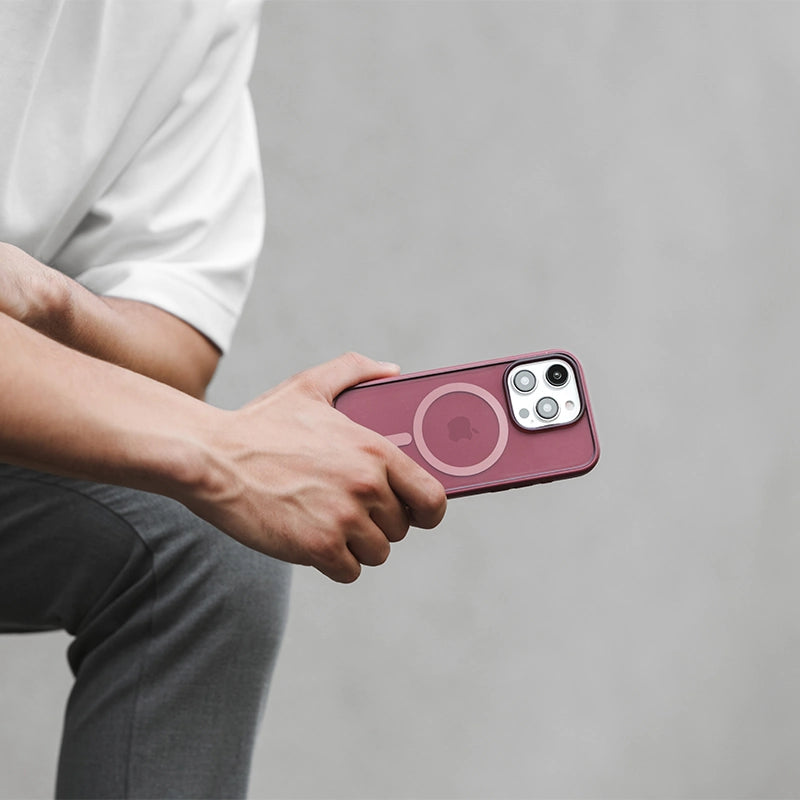 iPhone 15 Pro Clear case MagSafe rouge/mat