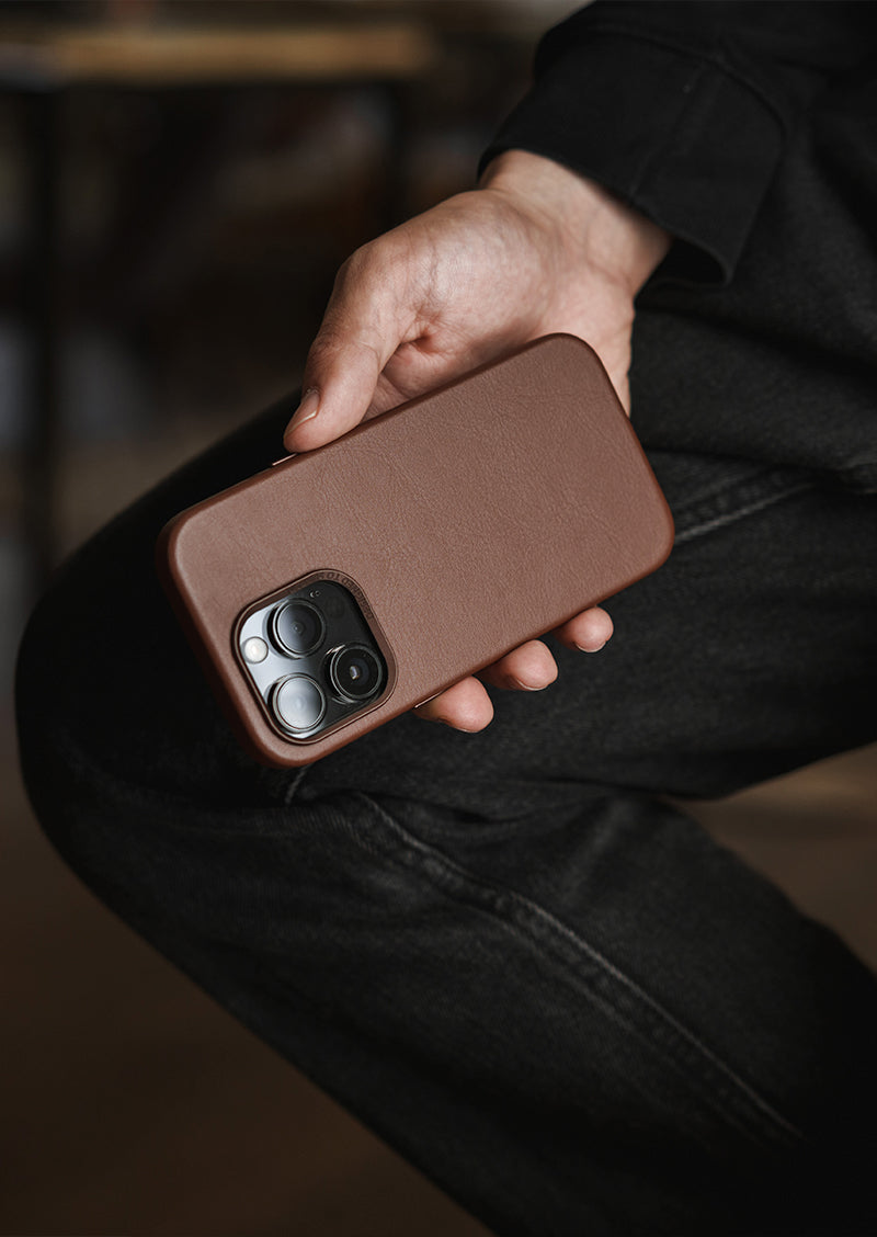 Etui en cuir végétalien pour iPhone 15