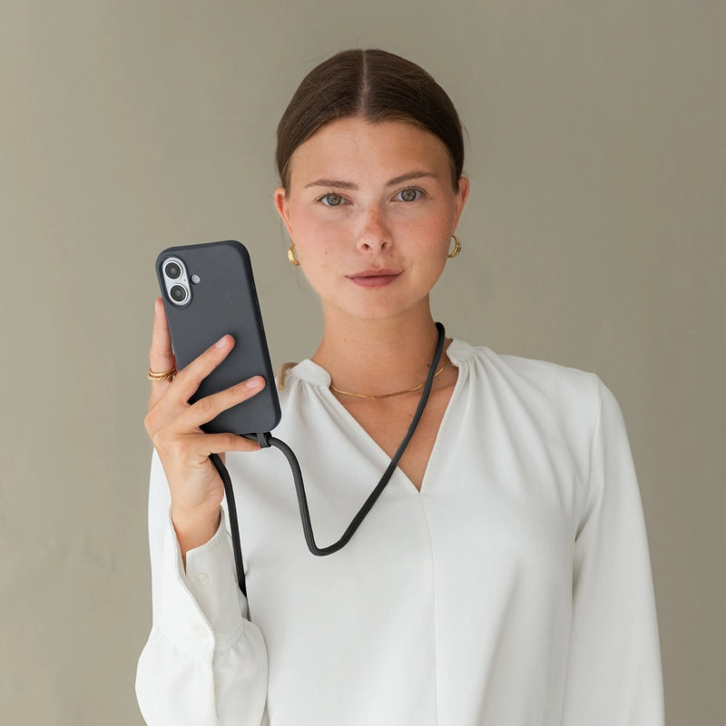 iPhone 16 Pro Max Chaîne de téléphone portable noir