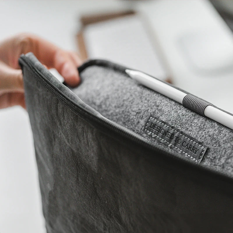 Housse MacBook Air 13 pouces avec poche frontale (en matériau recyclé) -  Housse