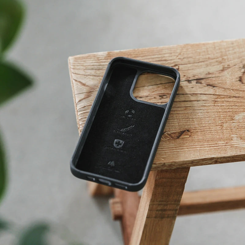 iPhone 13 Mini Étui pour téléphone portable noir durable