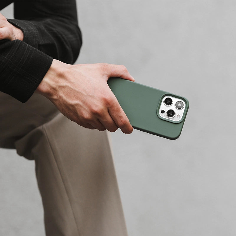 Housse pour portable Iphone 15 durable Bio MagSafe vert